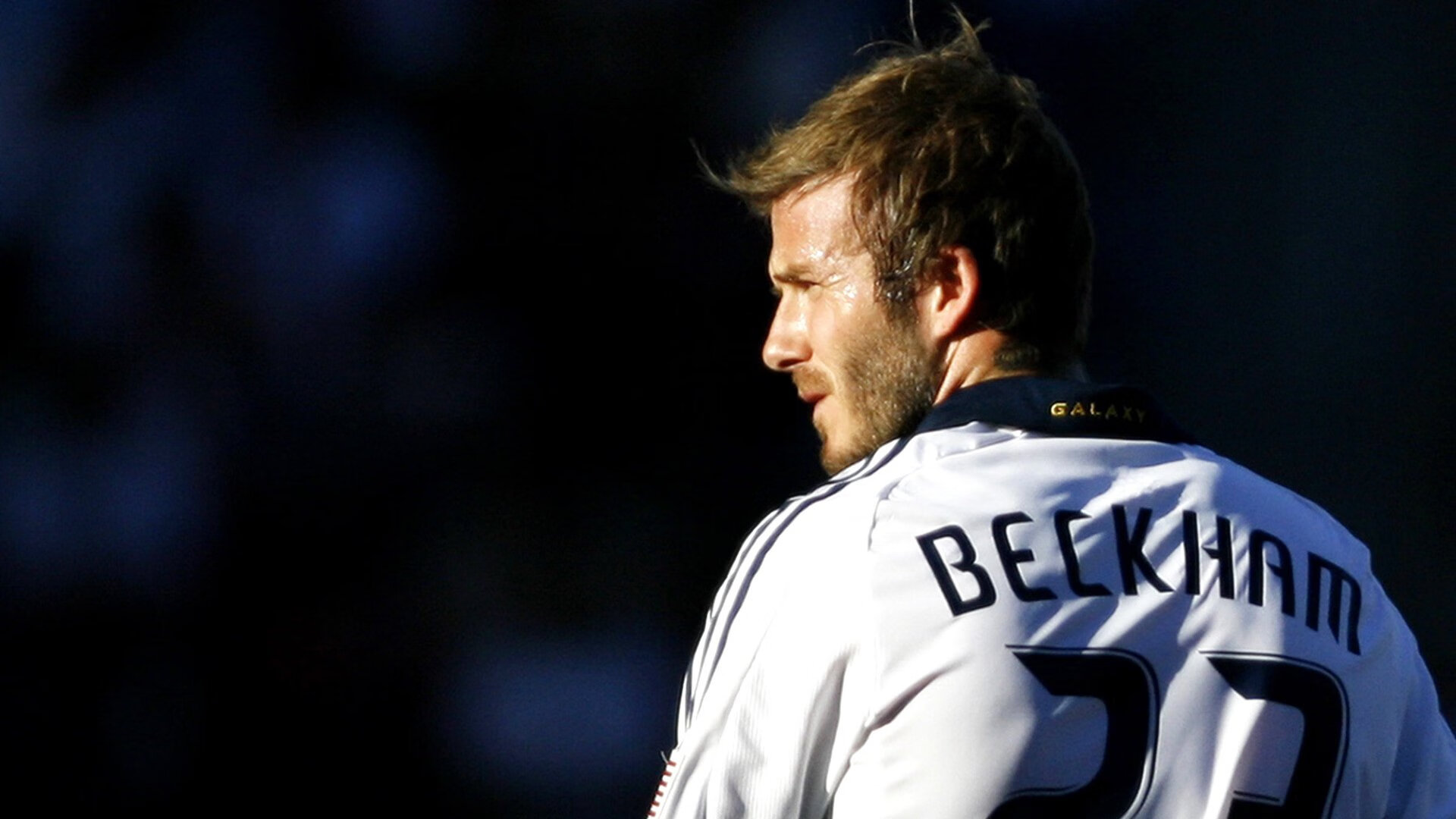 德甲争冠夜，字母哥用压力淬炼出王冠